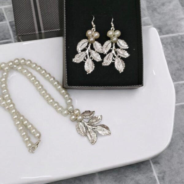 Premium Quality Pearl Silver Jewellery Set For Girls/ Women || Stylish and luxury Pearl Set || Perfect for Every Occasion